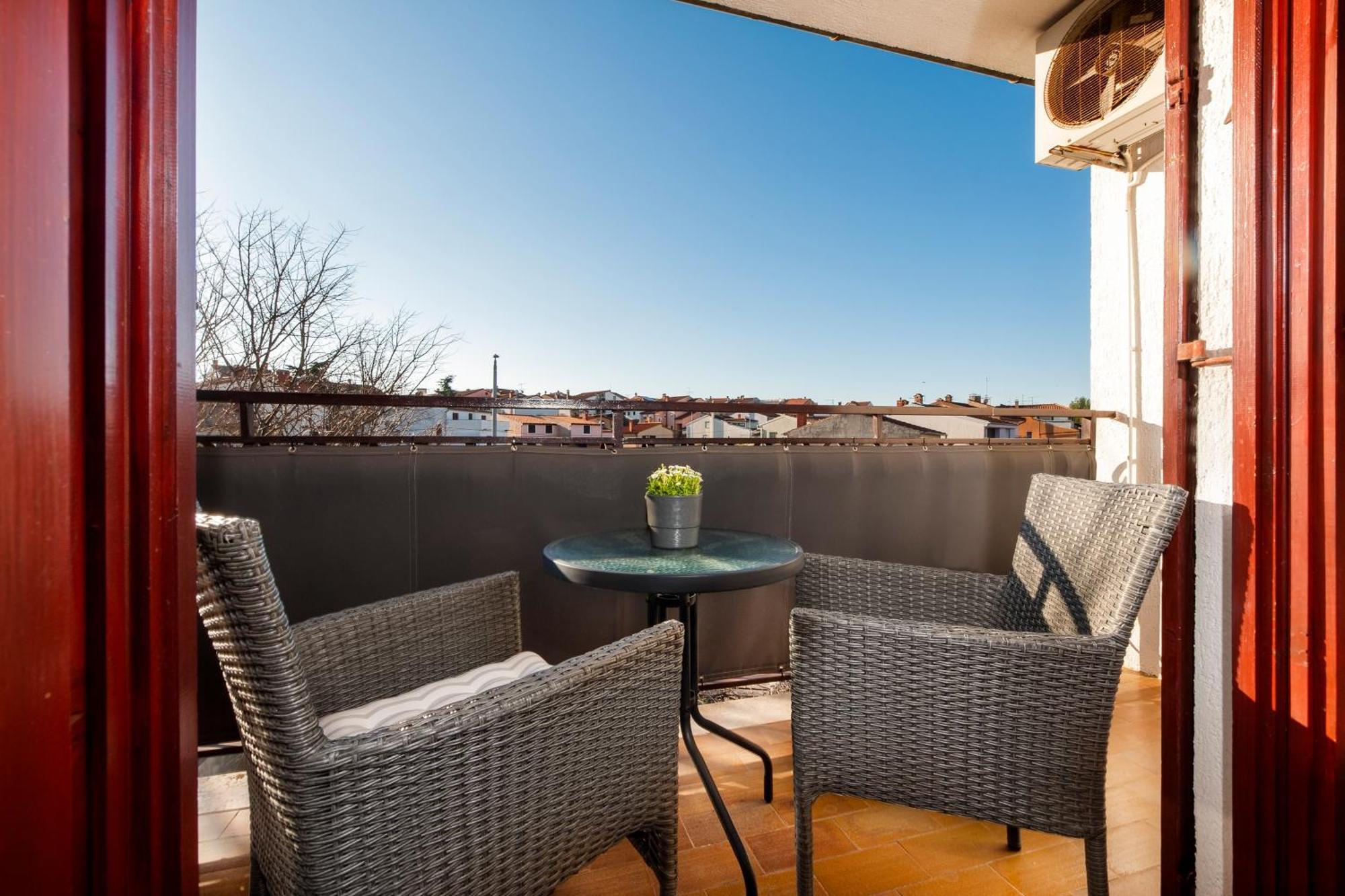 Apartments Luce Rovinj Exterior photo