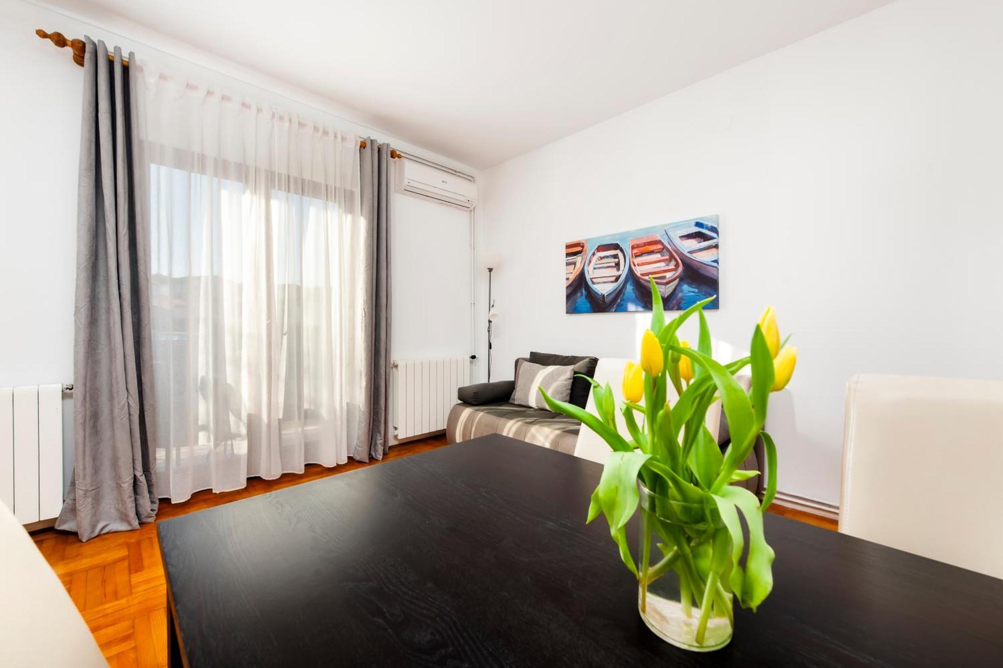 Apartments Luce Rovinj Exterior photo