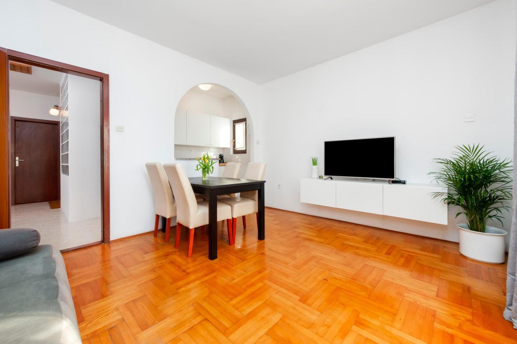 Apartments Luce Rovinj Exterior photo