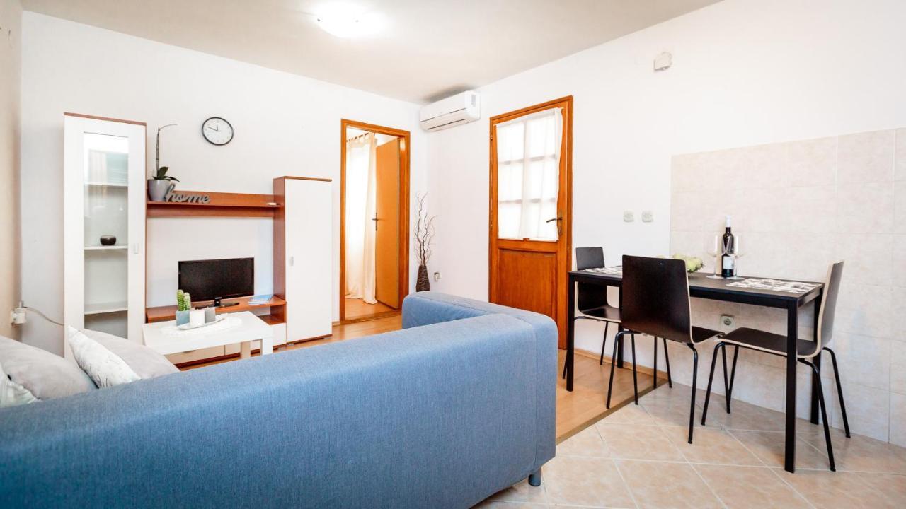 Apartments Luce Rovinj Exterior photo
