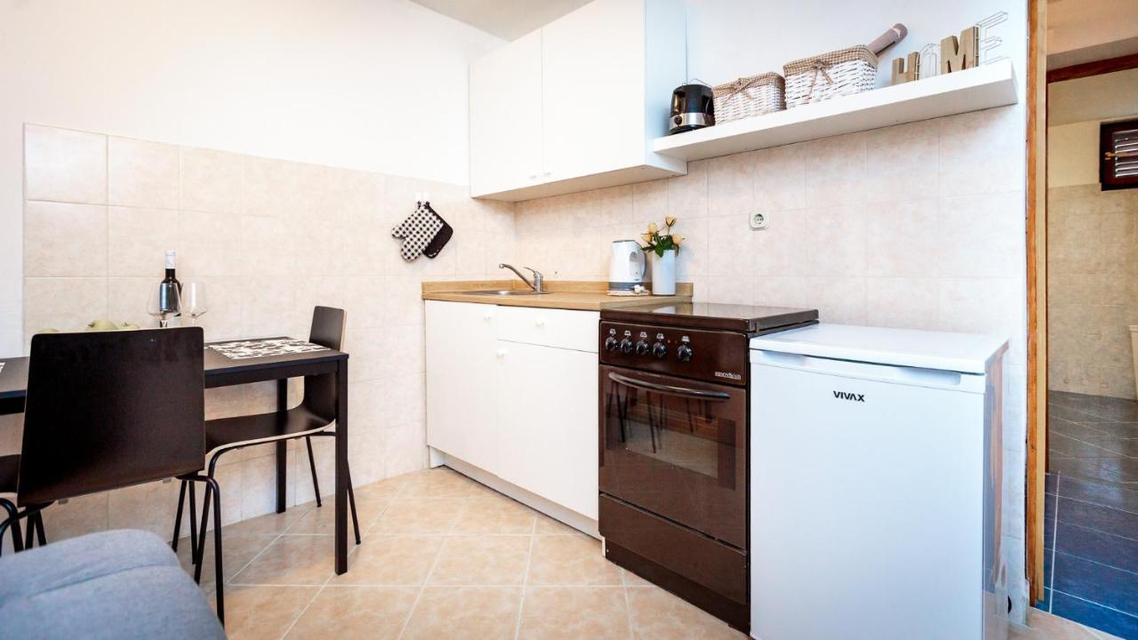 Apartments Luce Rovinj Exterior photo