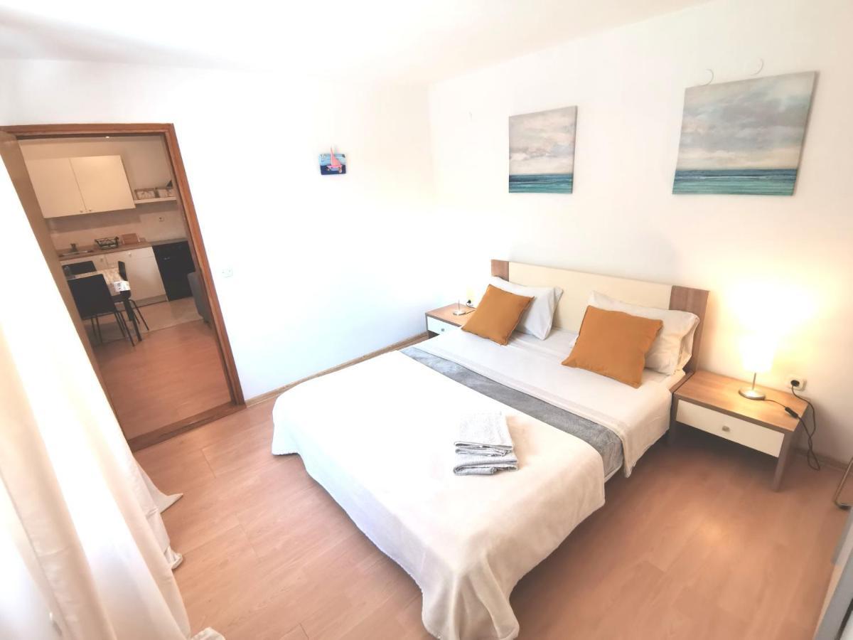 Apartments Luce Rovinj Exterior photo